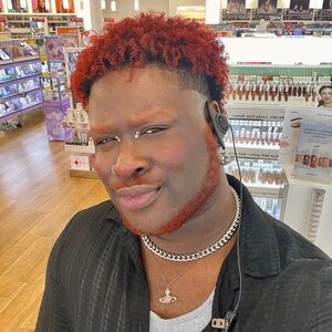 Meet your Posher, Wic